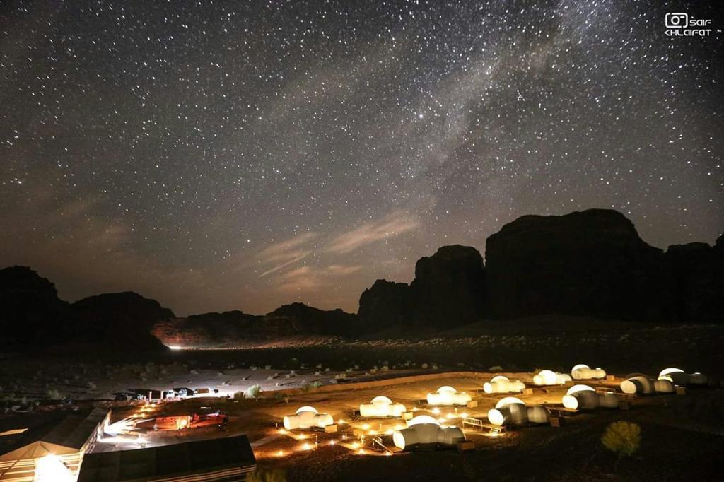 瓦迪拉姆之夜豪华露营地 外观 照片