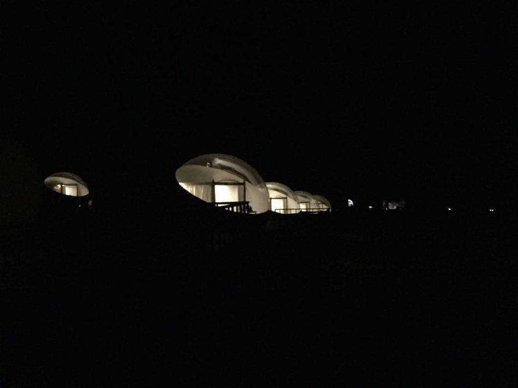 瓦迪拉姆之夜豪华露营地 外观 照片